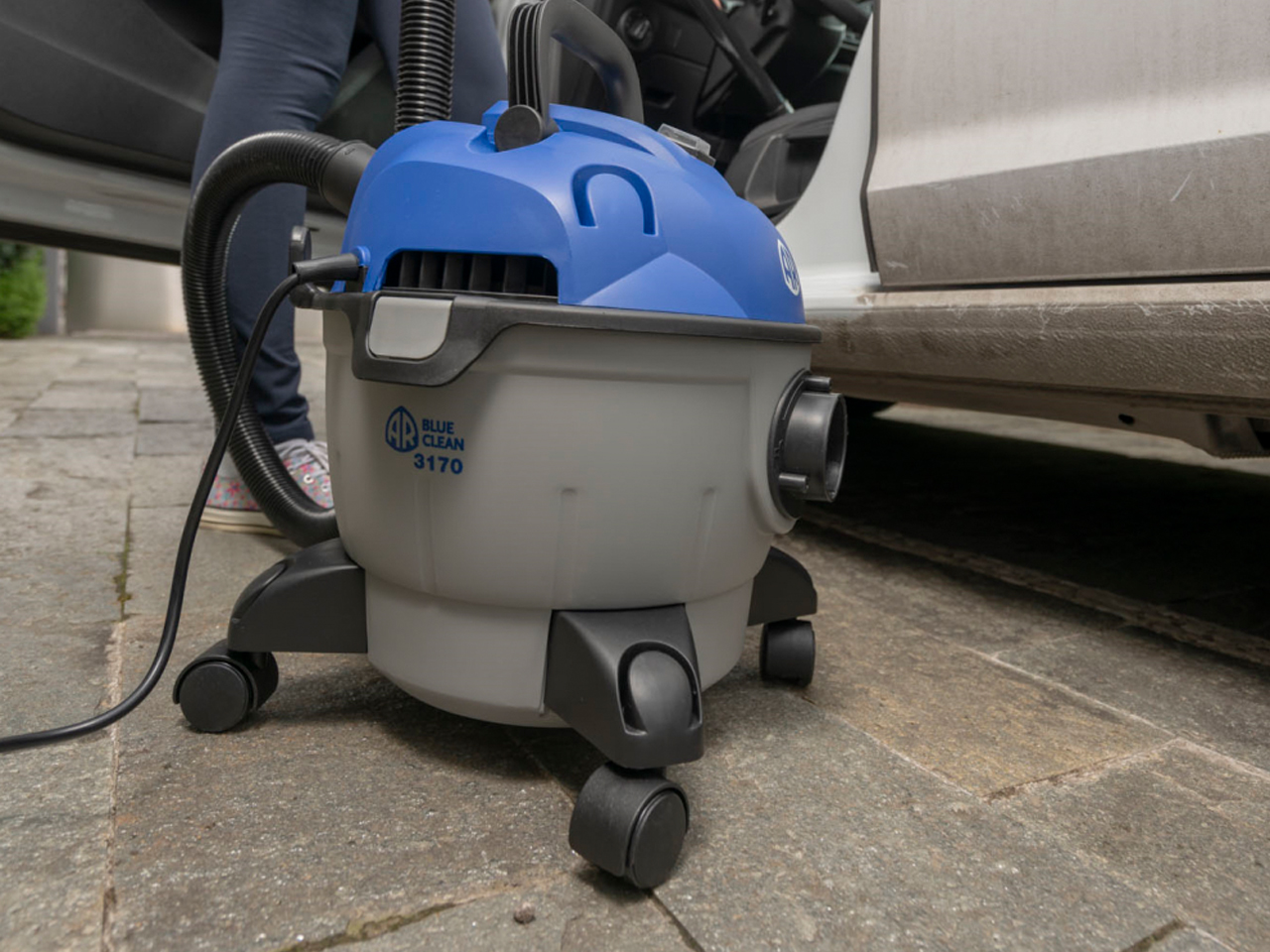 ar-blue-clean-31-series-3170-aspiratutto-solidi-e-liquidi-15-l image 6