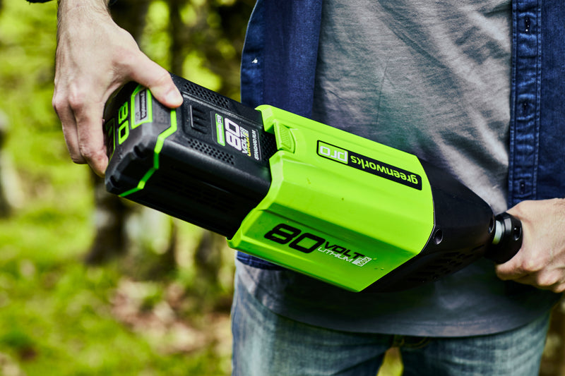 greenworks-80v-4ah-batteria-agli-ioni-di-litio image 4