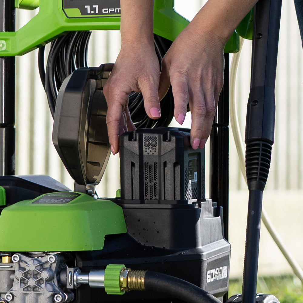 greenworks-g60b5-batteria-60v-5ah-per-utensili-giardino-e-power-tools image 8