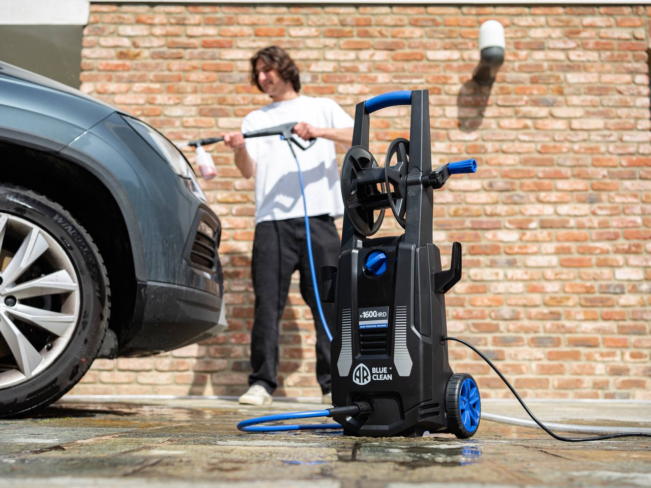 ar-blue-clean-e-1600-hrd-idropulitrice-acqua-fredda-con-avvolgitubo-125-bar image 6