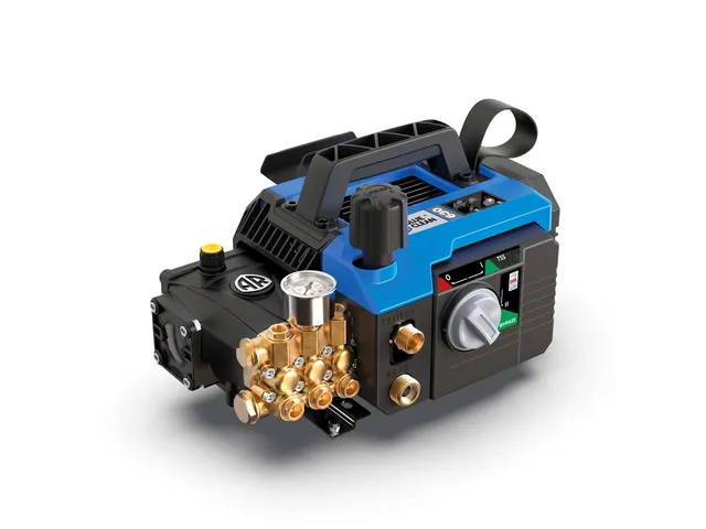 ar-blue-clean-6-series-630-idropulitrice-150-bar-600-l-h-professionale image 1